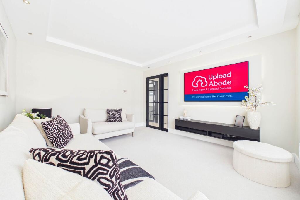 Rederech Crescent, Hamilton - View 2