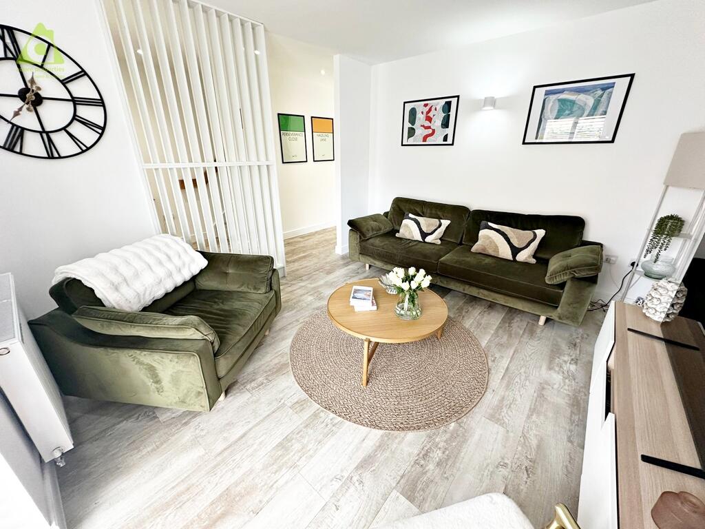 House in Bolton - View 4