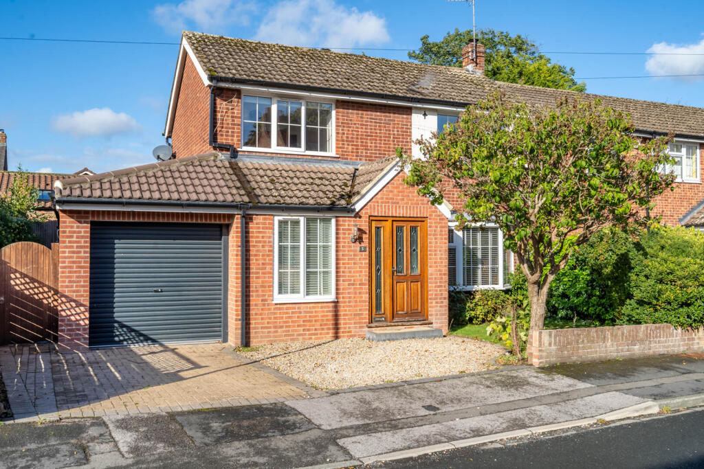 3-bed detached on Norfolk Gardens, Tockwith, York, £425,000