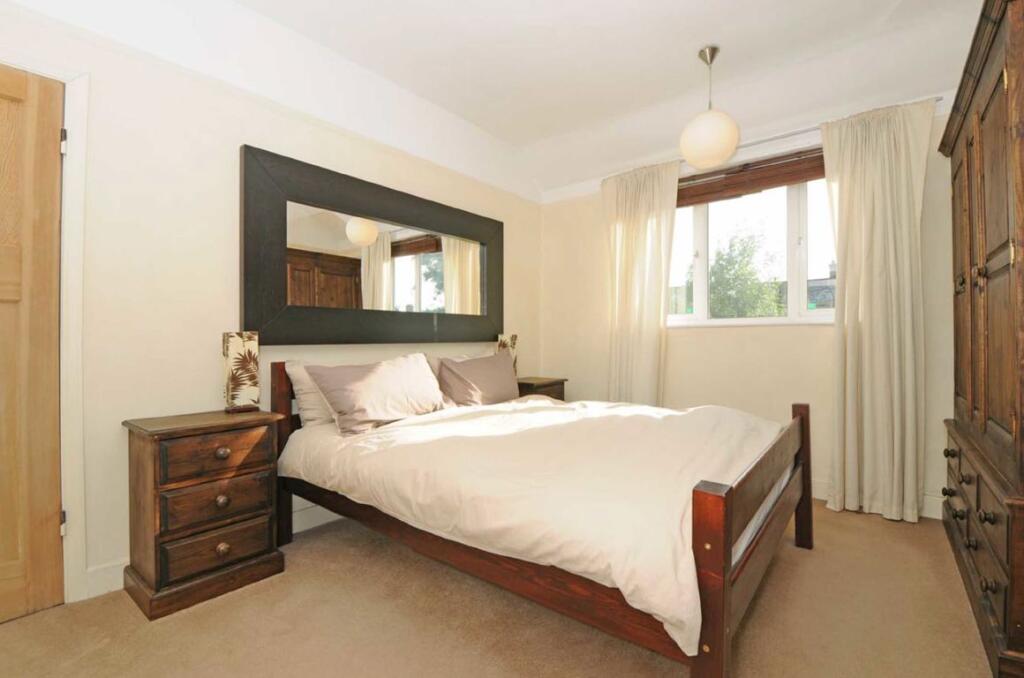 Gracefield Gardens, Streatham photo 4