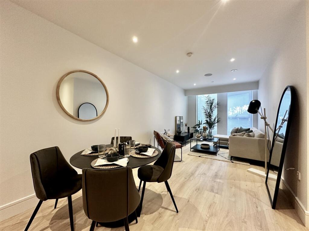 Main image of property: Virginia House, Walton Street