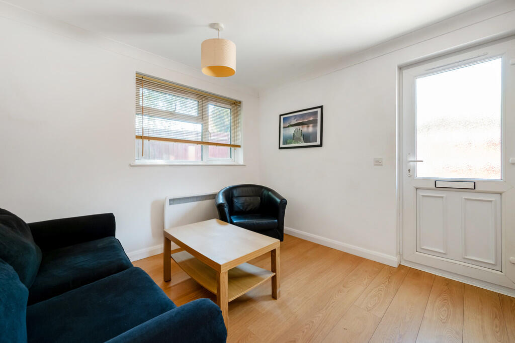 House in Southampton - View 5