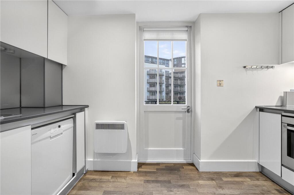 Apartment in London - View 4