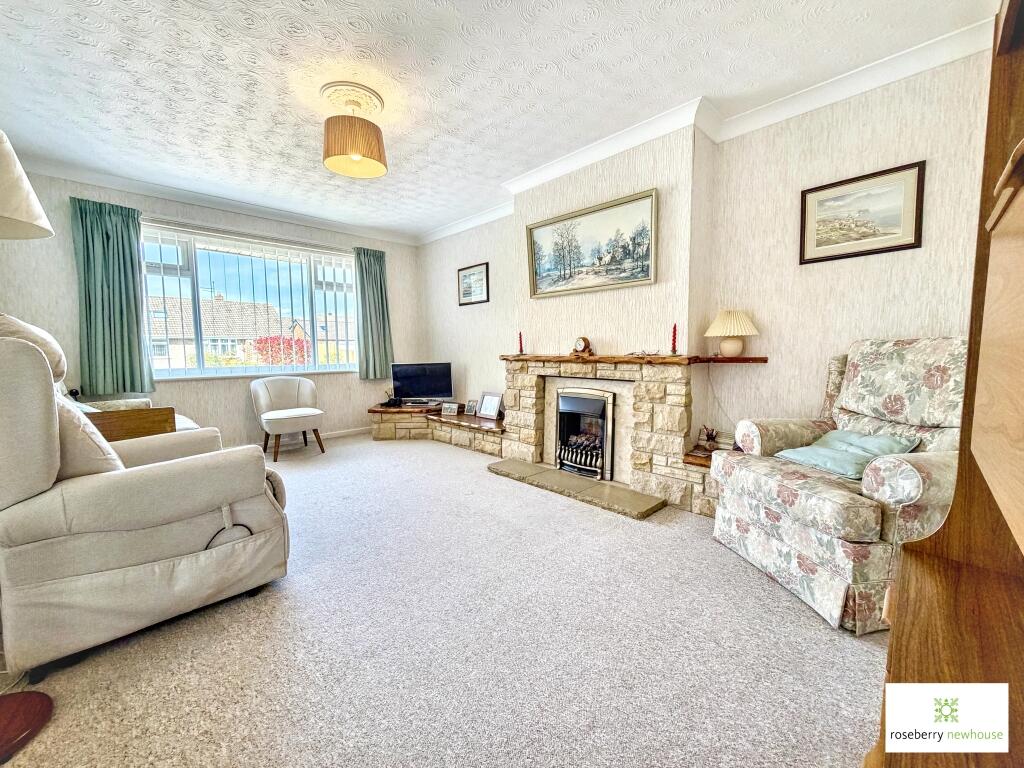 Heathfield Close, Eaglescliffe, Stockton-on-Tees, Durham photo 2