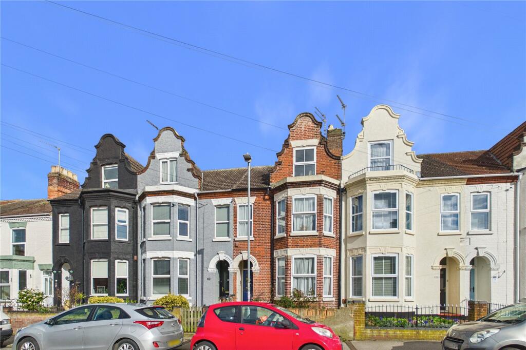 Main image of property: Kirkley Street, Lowestoft, Suffolk, NR33