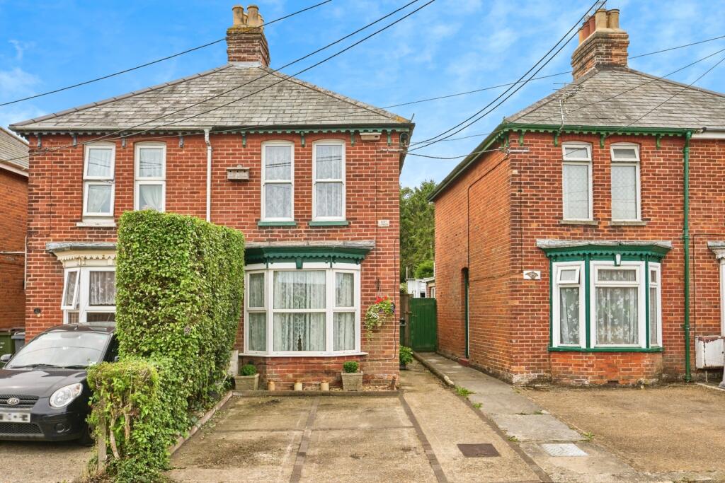 Main image of property: Gunville Road, Newport, Isle of Wight, PO30