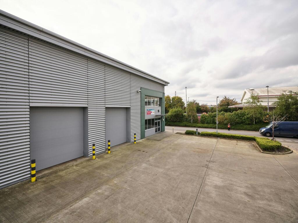 uxbridge-trade-020.jpg