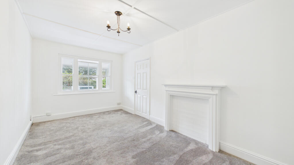 House in Truro - View 3