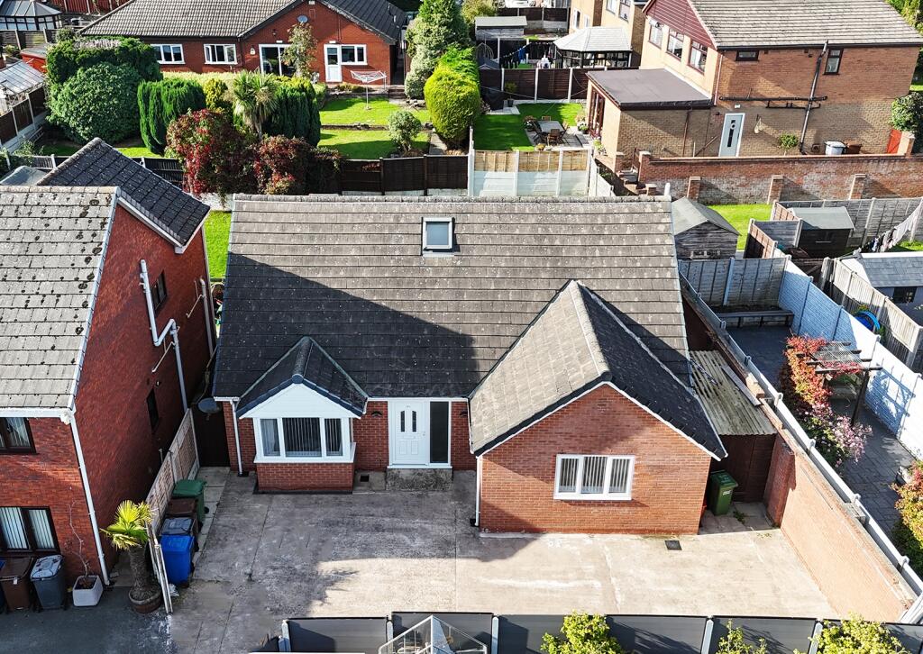 Main image of property: A Grasmere Drive, Ashton-In-Makerfield, Wigan, WN4 8BP