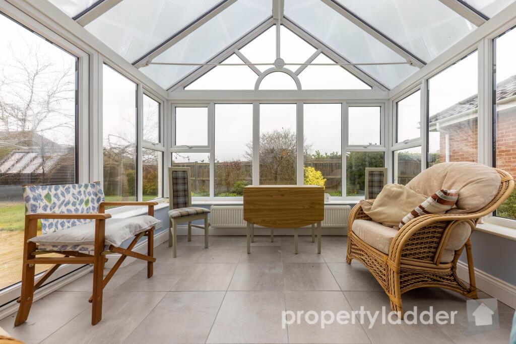 Trafford Way, Spixworth, Norfolk, NR10 photo 2