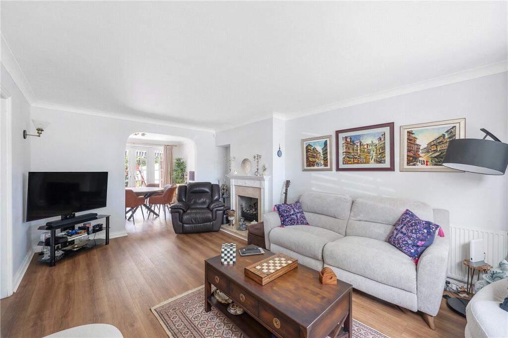 House in London - View 3