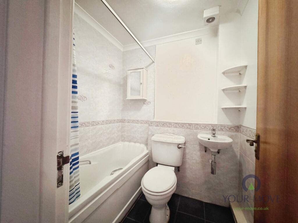 Apartment in London - View 5