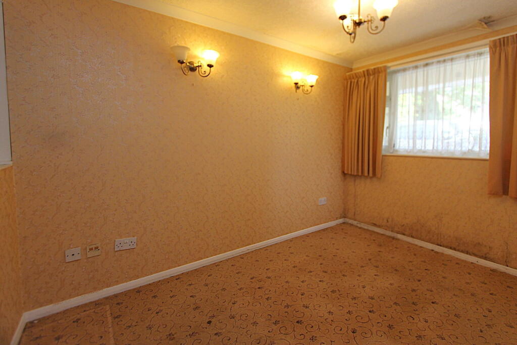House in Dudley, Upper Swinford - View 4