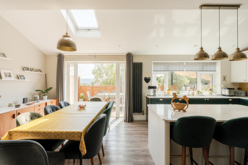 House in Bristol, Woodhill - View 3