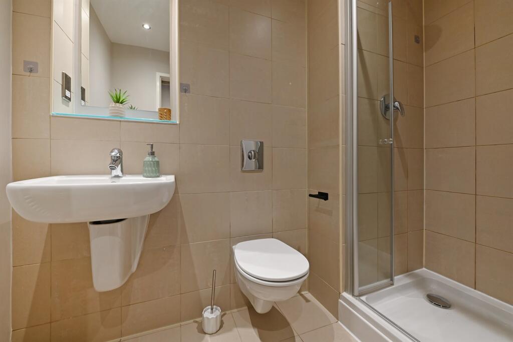 Apartment in Sheffield - More