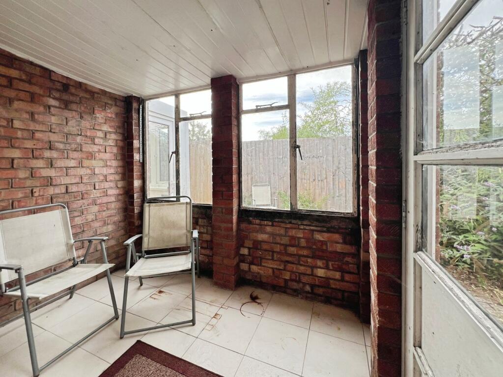 Vestry Close, Street, BA16 photo 4