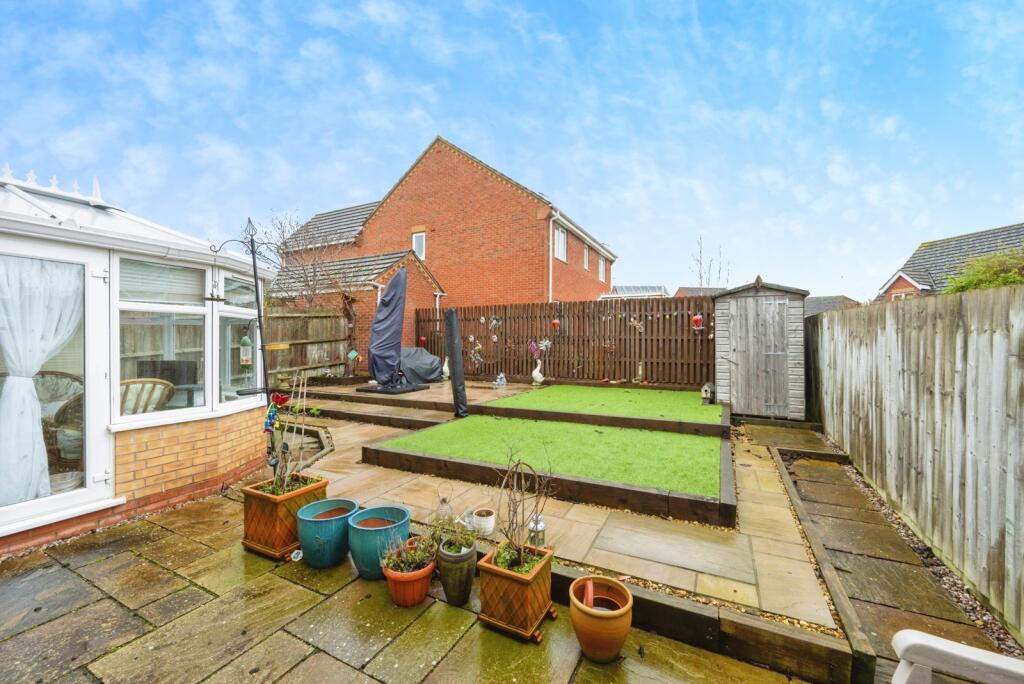 Shackleton Close, Shortstown, Bedford, Bedfordshire, MK42 photo 2
