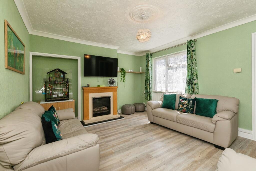 Ilminster Avenue, Bristol, BS4 - View 3