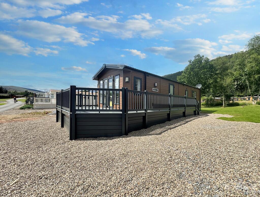 2-bed caravan on Willerby Sheraton Phase 1 - Mains of Taymouth Country Estate, Kenmore PH15 2HN, £140,000