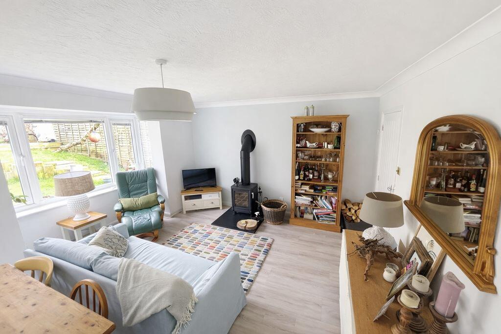 Brook Close, Tisbury  photo 2