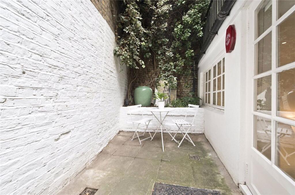 Apartment in London - View 4