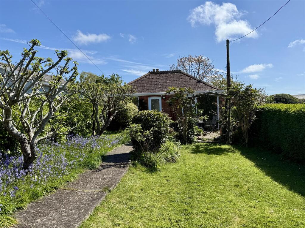 Main image of property: Solent View Road, Cowes