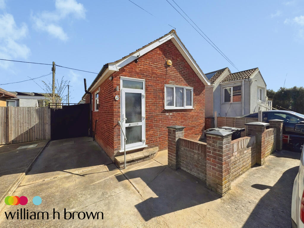 Main image of property: Vauxhall Avenue, Jaywick, CLACTON-ON-SEA