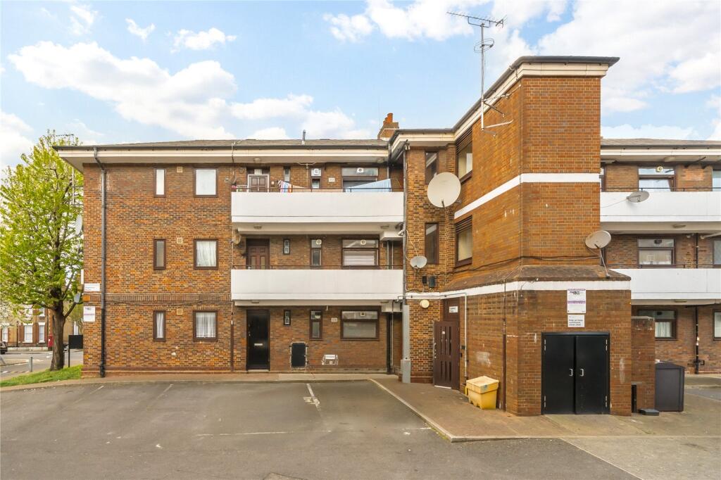 Main image of property: Geldeston Road, London, E5