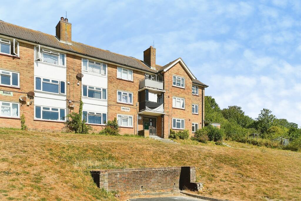 Apartment in Brighton - View 4