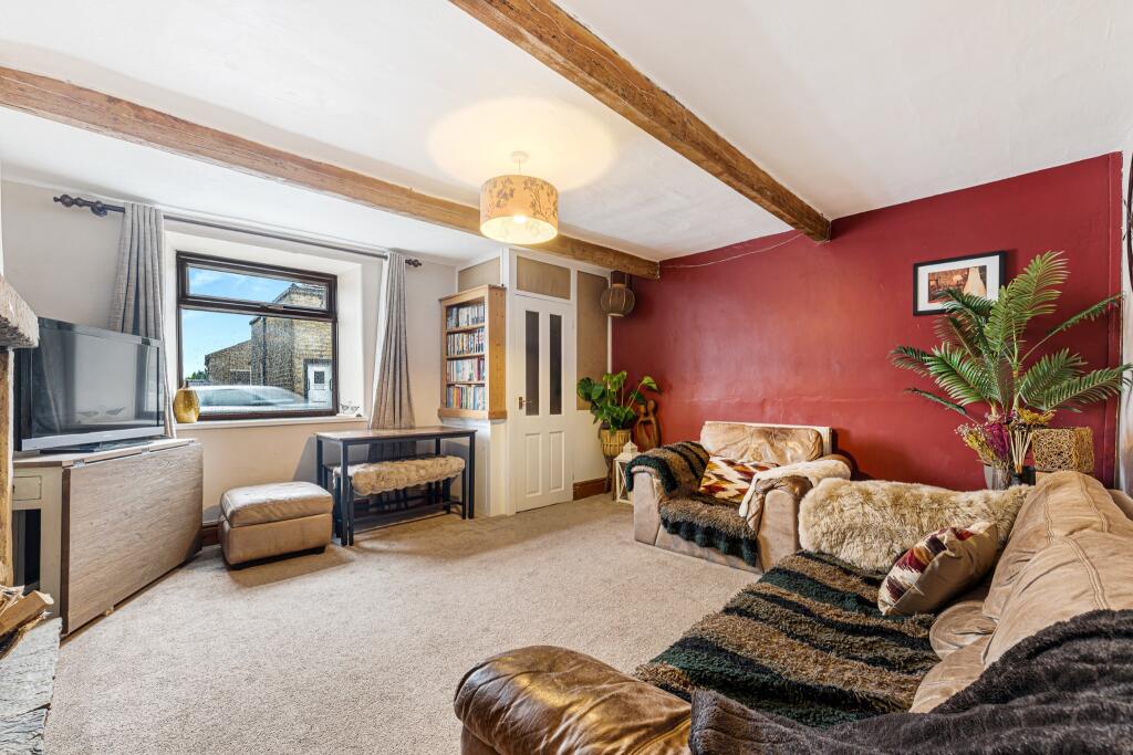 Blackburn Road, Egerton, Bolton, BL7 photo 4