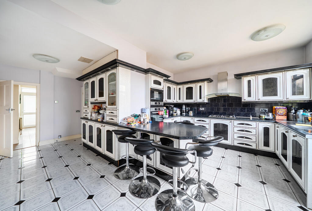 Main image of property: Fairway Avenue, LONDON, NW9
