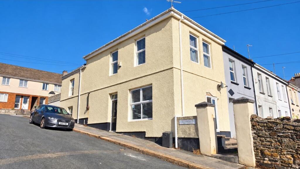 3-bed terraced on Alexandra Road, Plymouth, PL2, £270,000