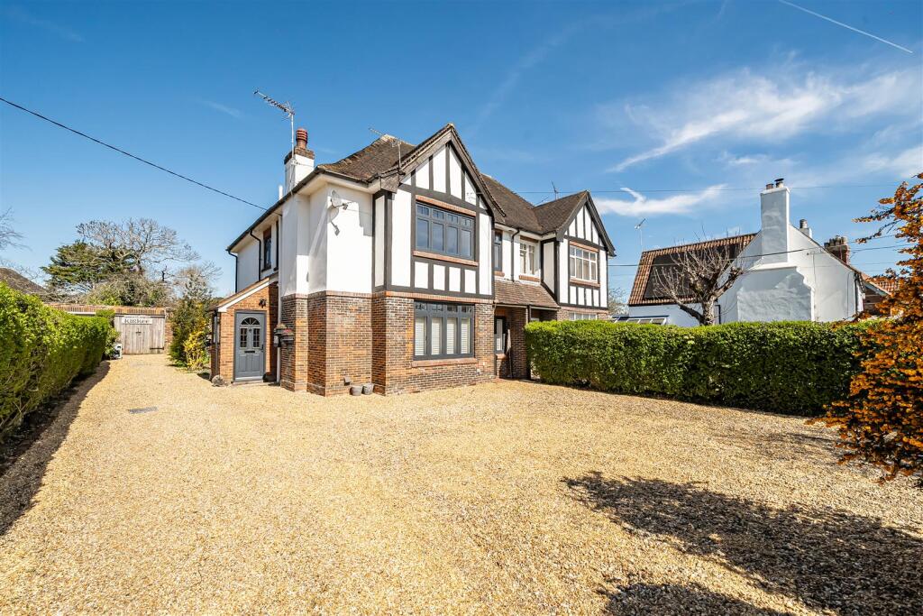 Main image of property: Wick Lane, Devizes, SN10