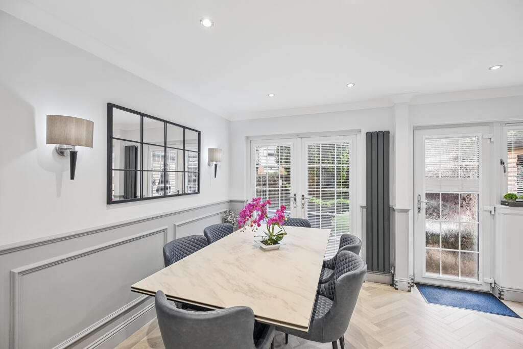 House in Motherwell - More