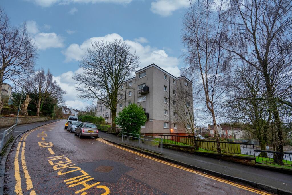 Main image of property: Crosslees Court, Thornliebank, Glasgow, G46 7RT