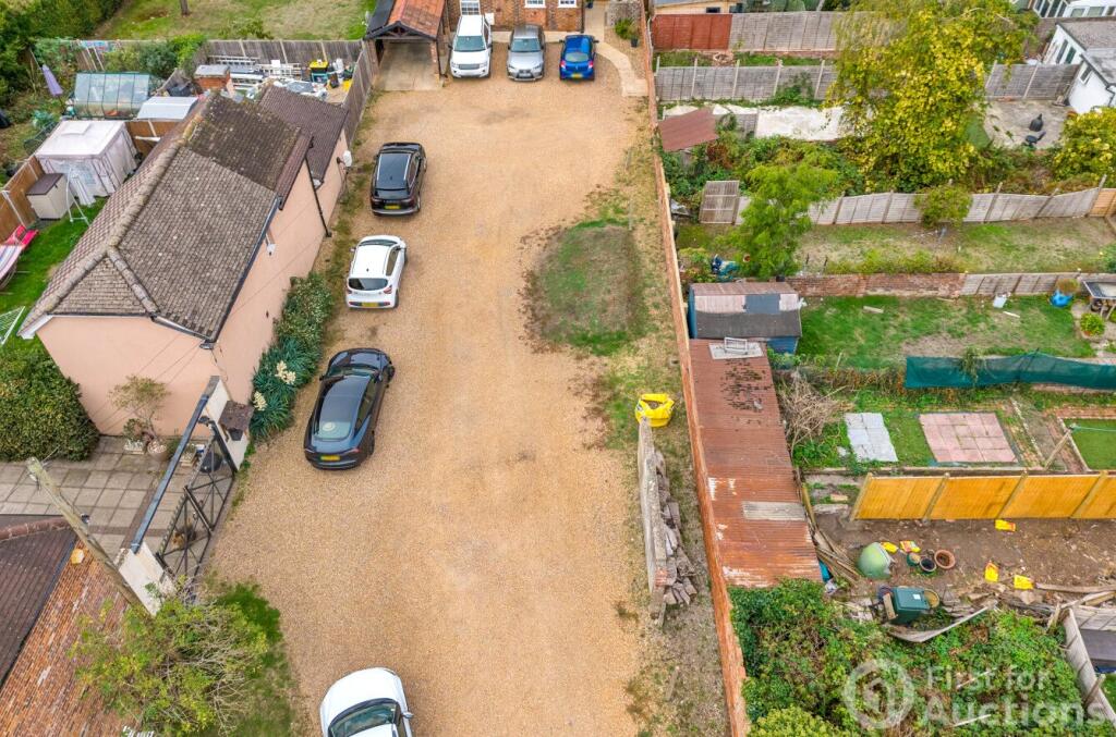 Whitley Street, Reading, Berkshire - View 5