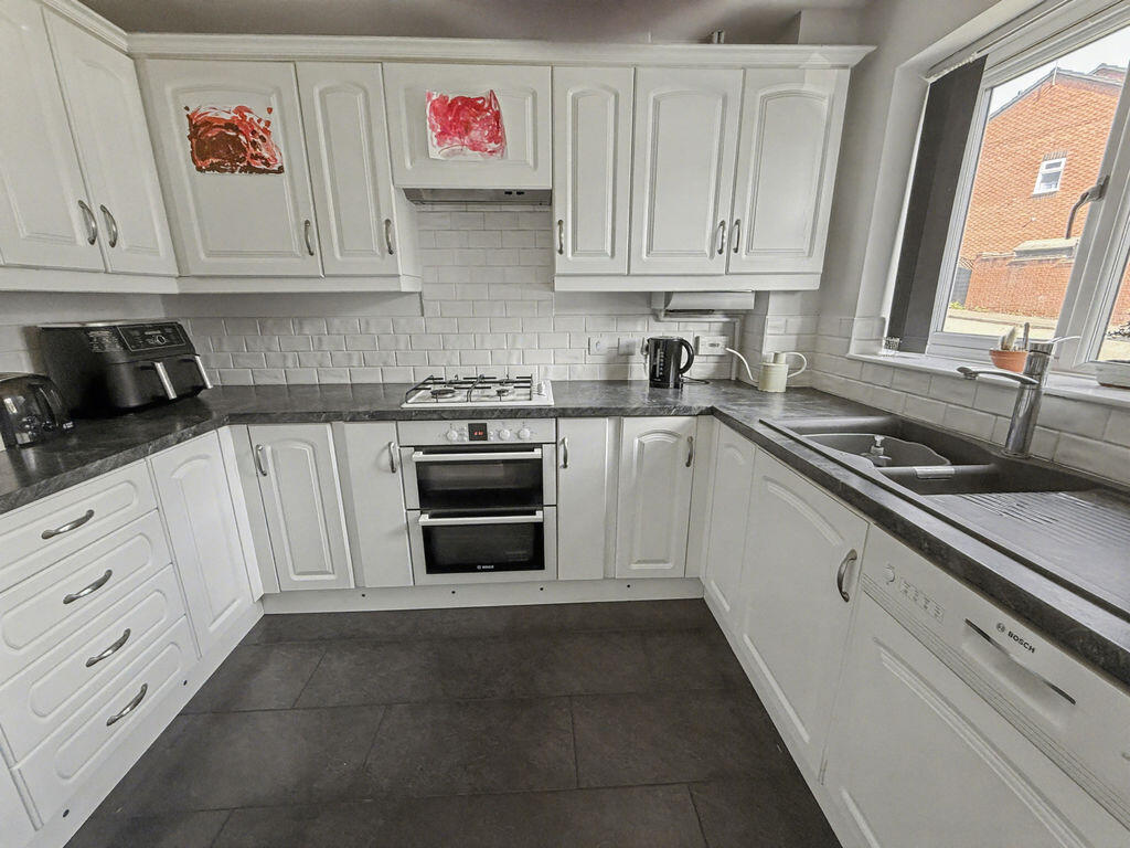 House in Shrewsbury, Bowbrook, Gains Park - View 3