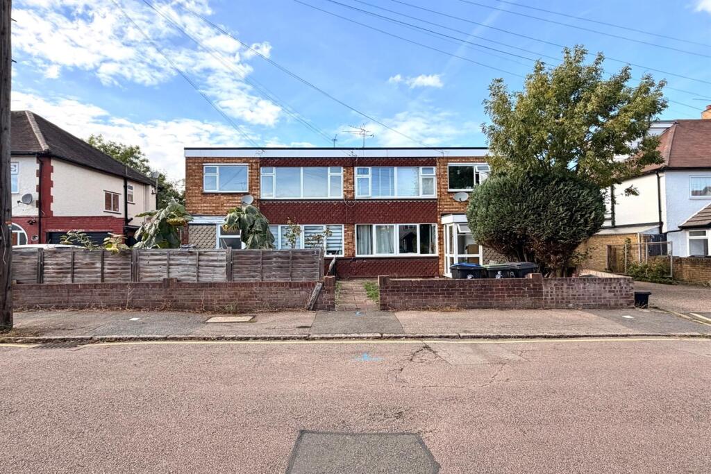 Main image of property: Bennett House, Priory Road, Loughton, IG10