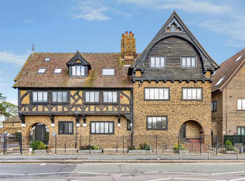 Main image of property: Melbourne Road, Bushey