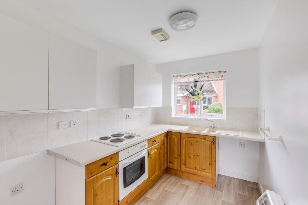 House in Nottingham, Long Eaton - View 4