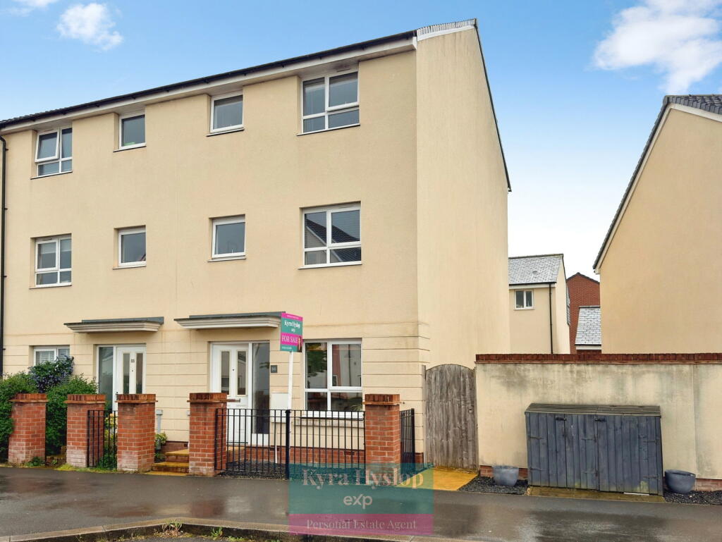 Main image of property: Tillhouse Road, Cranbrook, Exeter, EX5 7FE