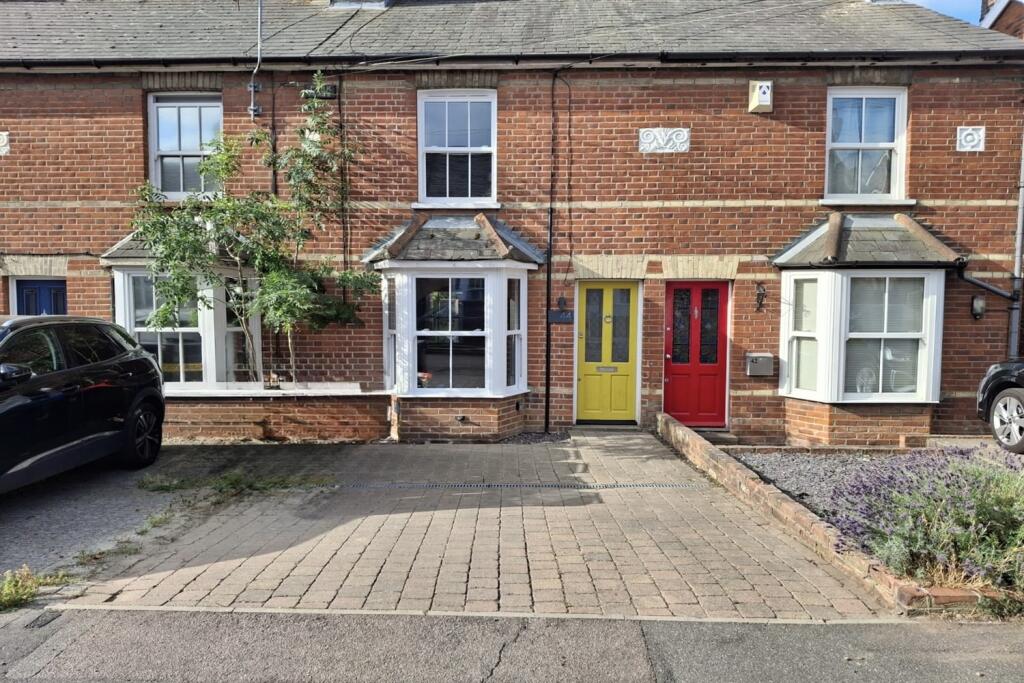 Main image of property: Woodfield Road, Braintree, Essex, CM7