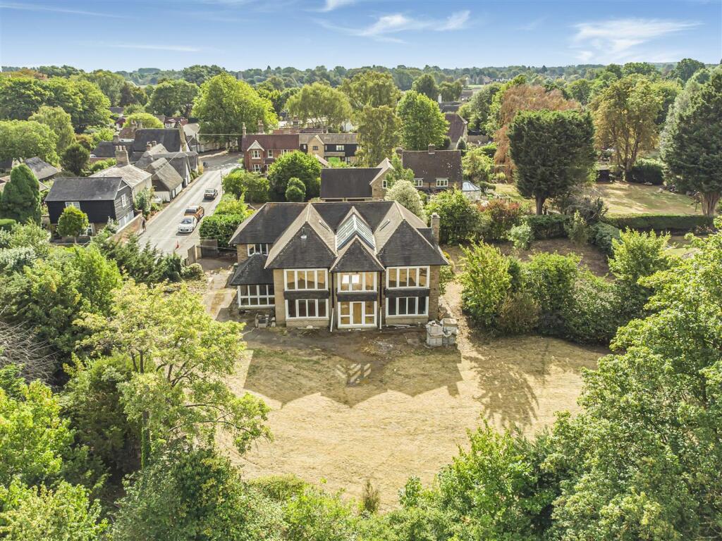 Main image of property: High Street, Hemingford Abbots, Huntingdon
