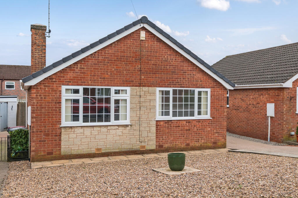 Main image of property: Parwich Road, North Wingfield, S42 5