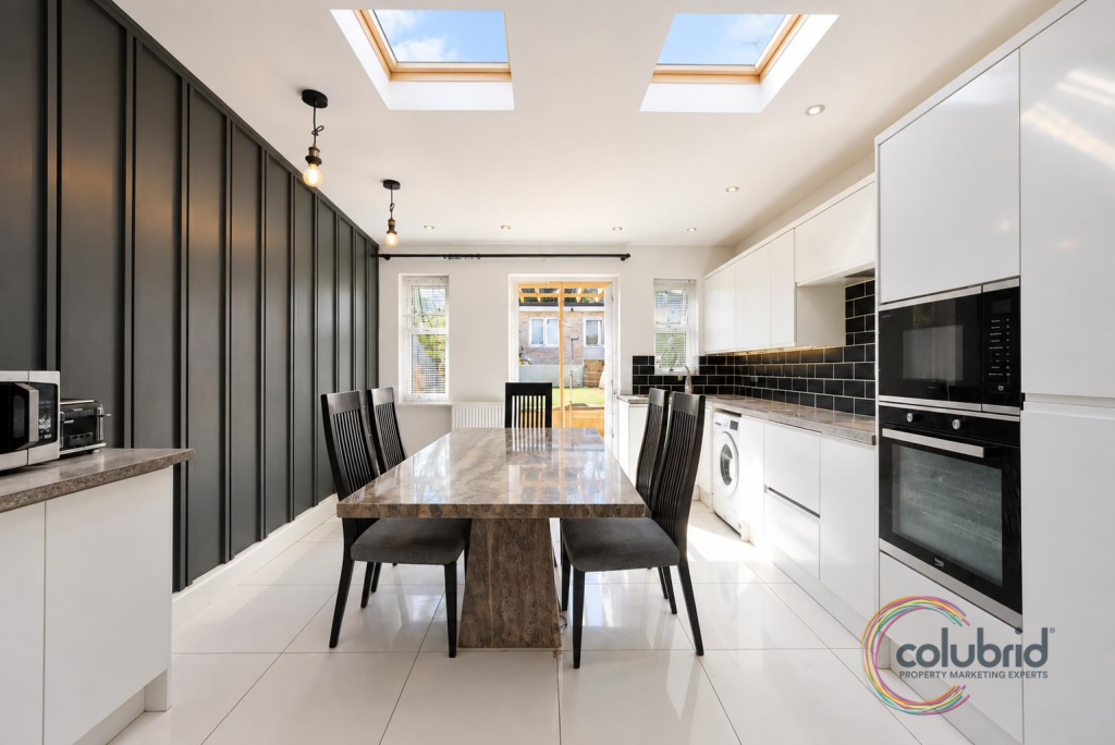 House in Romford - View 2