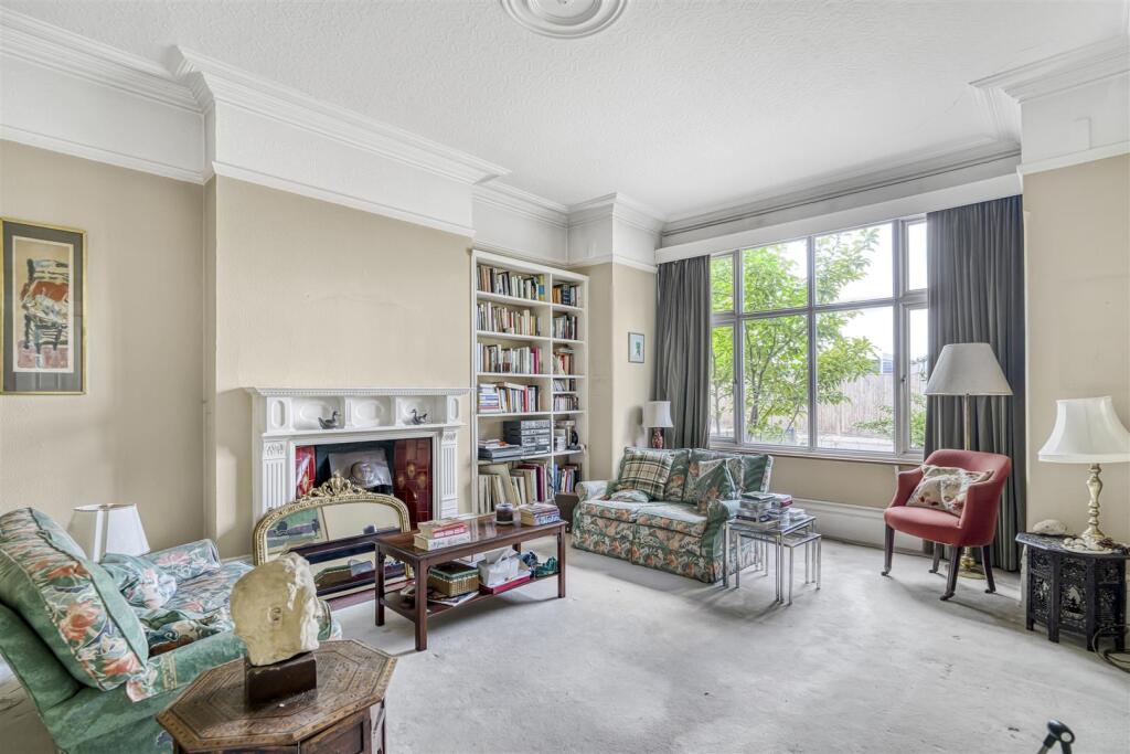 Roehampton Lane, Putney, SW15 photo 3