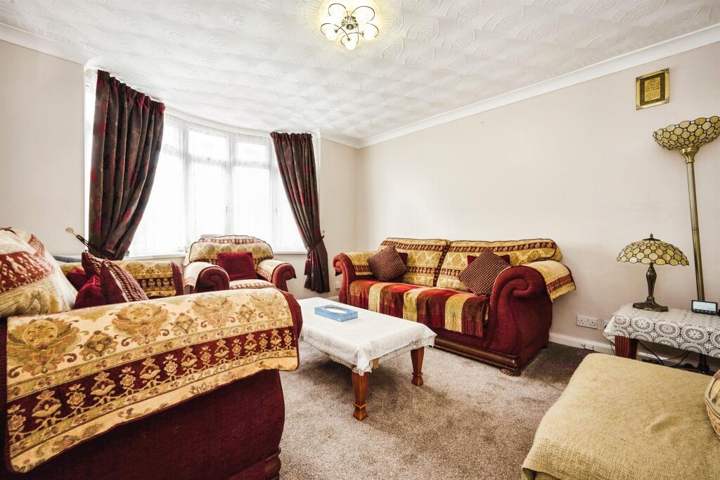 House in Milton Keynes - View 2