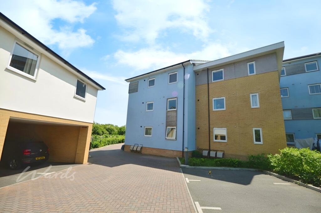 Apartment in Canterbury - More