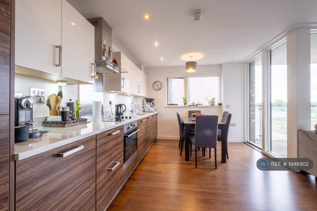 Apartment in London - View 2