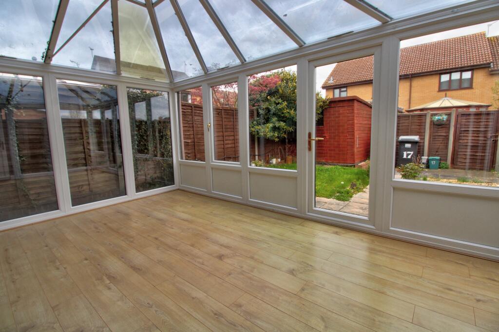 Hanbury Drive, Reading, RG31 - View 6
